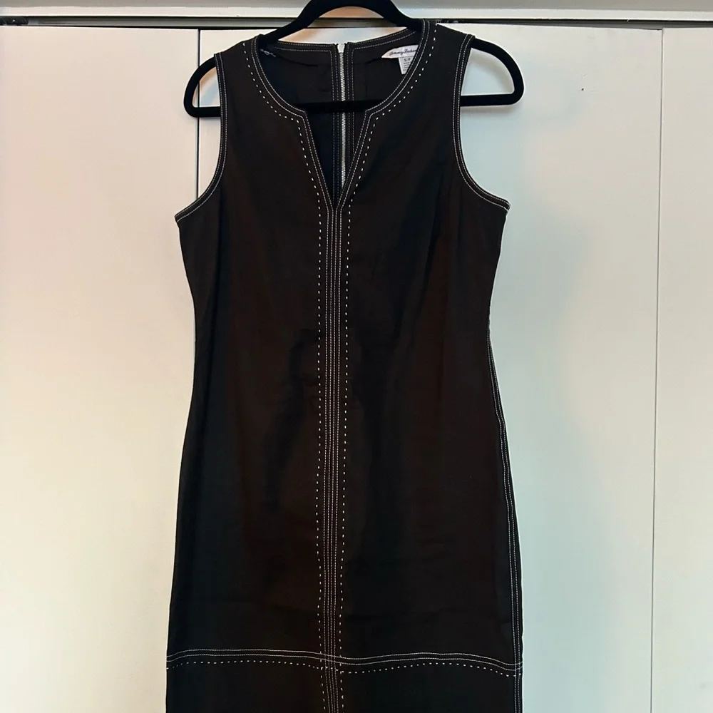 Tommy Bahama Palm-A-Dora Split Neck Sheath Dress - Picture 3 of 10